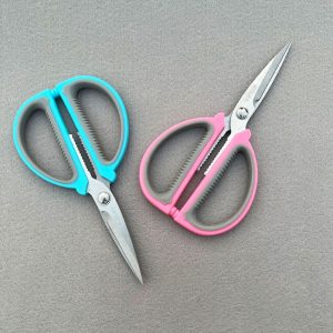 Stainless Steel Pastel Color Scissor (Per Piece)